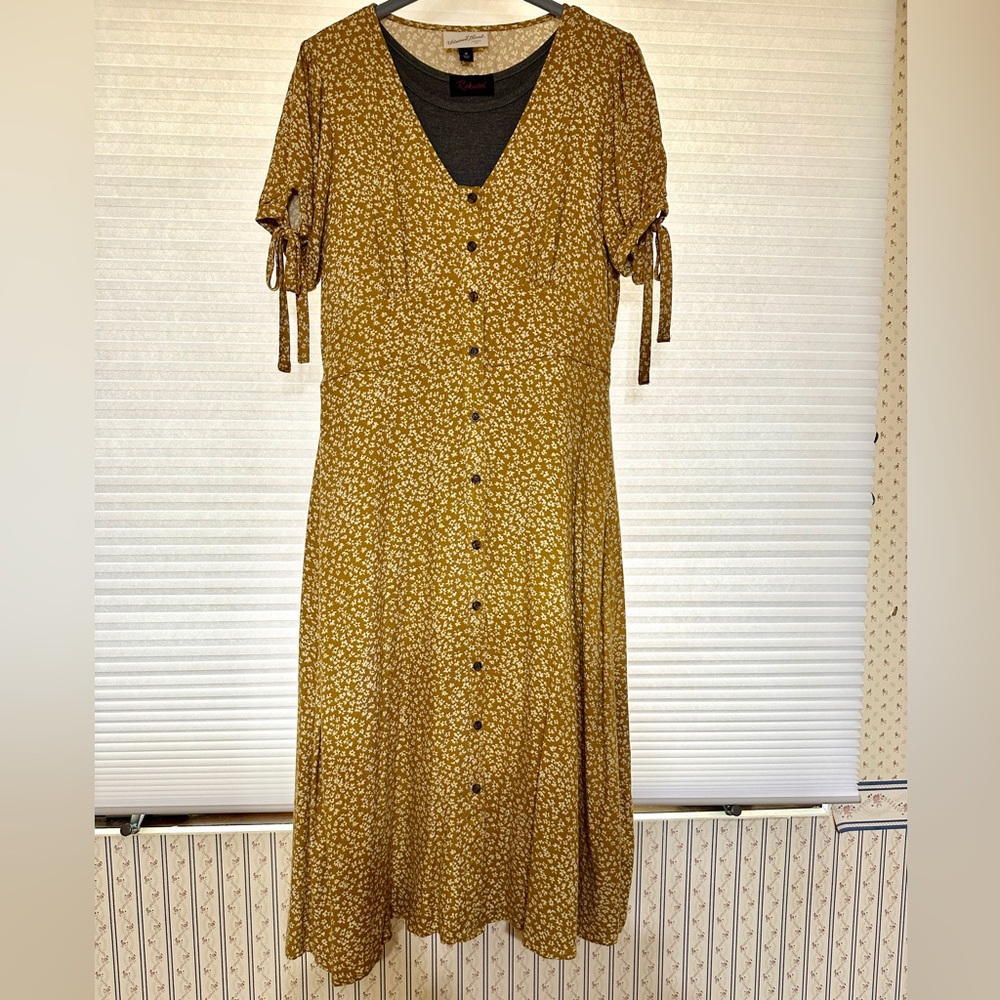 Universal Thread floral midi dress